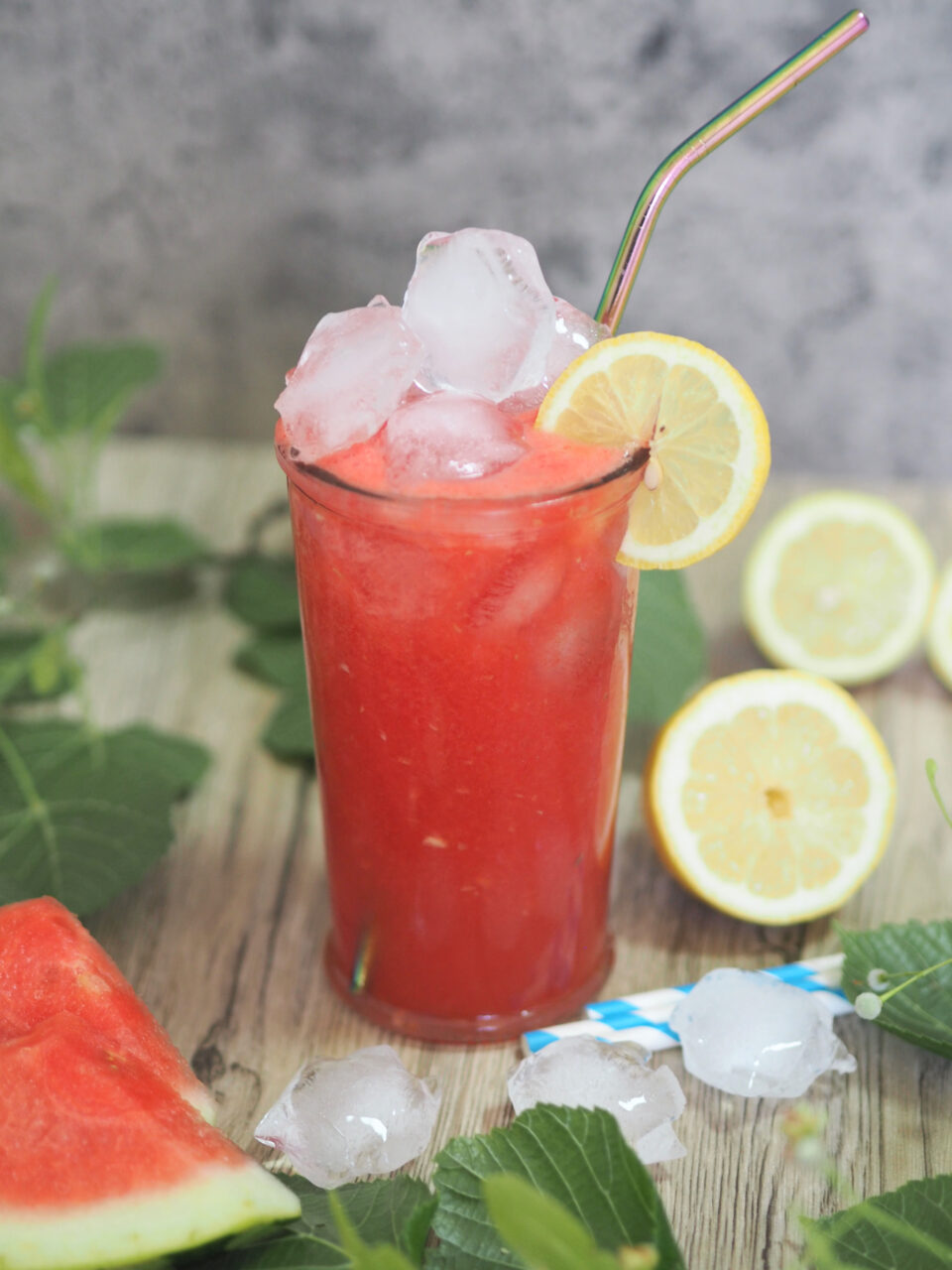 Limonade mit Wassermelone I erfrischend ohne Zucker